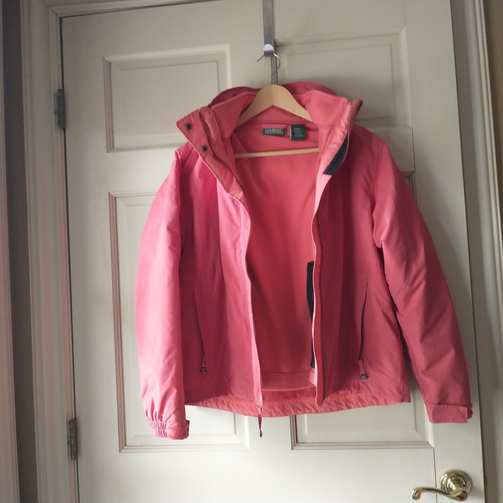 G/U LL Bean Women's Pink Insulated Jacket